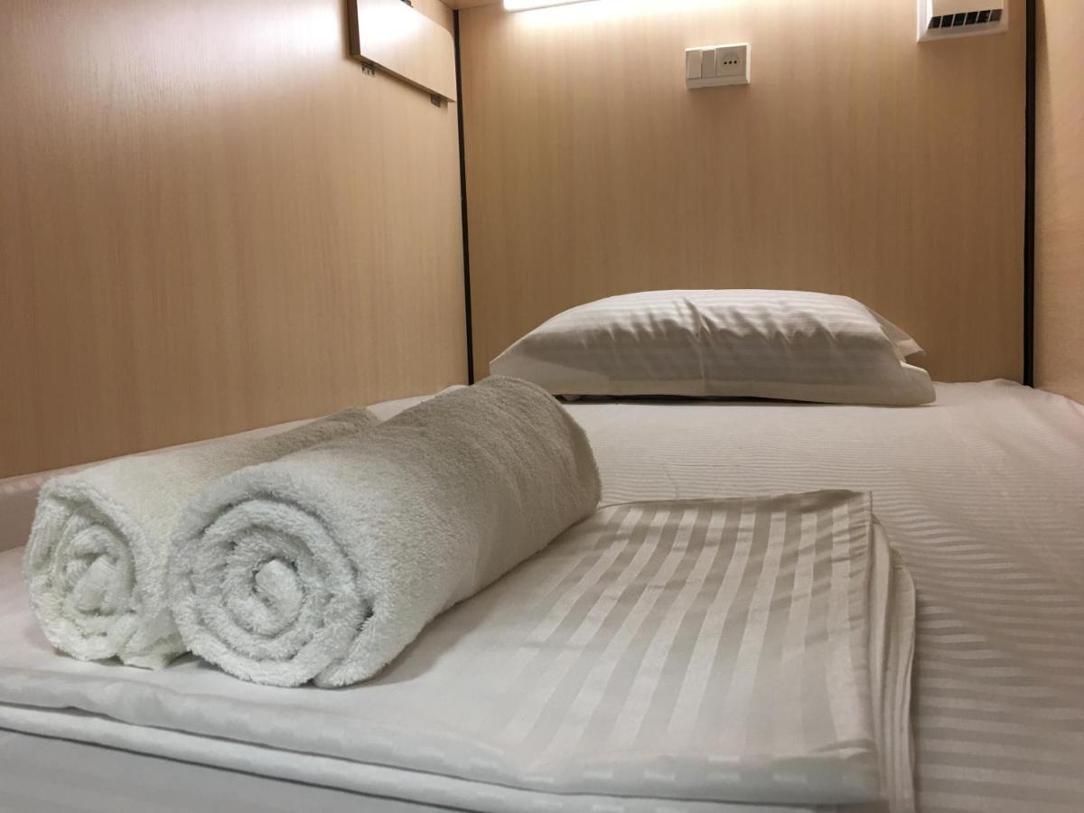 Bonvenon Capsule Hostel エレバン エクステリア 写真