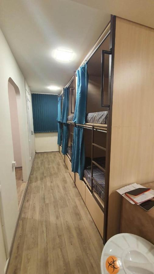 Bonvenon Capsule Hostel エレバン エクステリア 写真